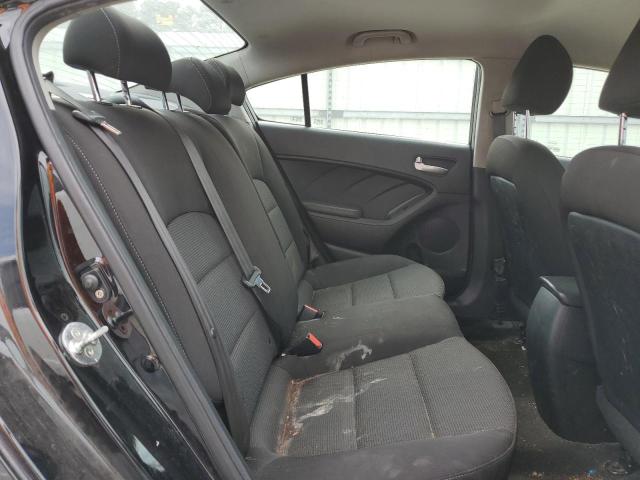 Photo 10 from auction – 2018 KIA FORTE LX with VIN 3KPFK4A76JE245045