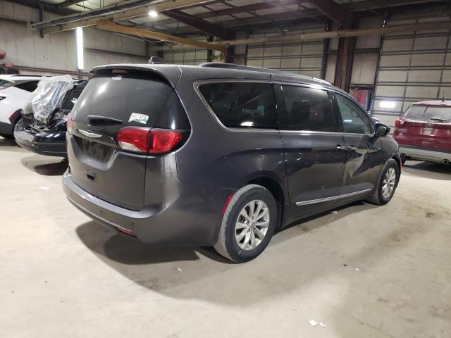 Photo 3 from auction – 2017 CHRYSLER PACIFICA T with VIN 2C4RC1BGXHR688752
