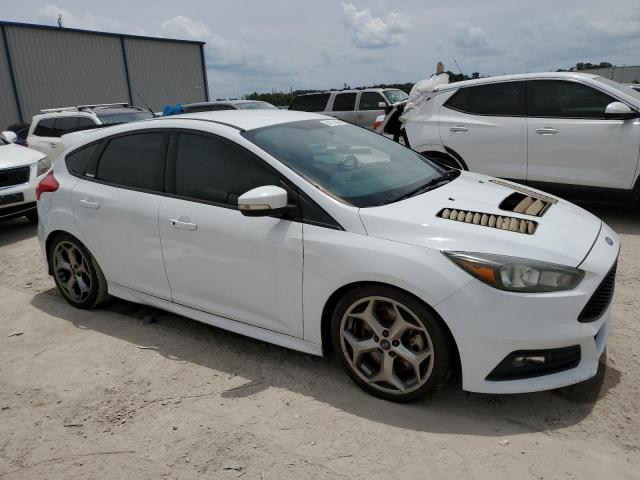 Photo 4 from auction – 2016 FORD FOCUS ST with VIN 1FADP3L99GL350363