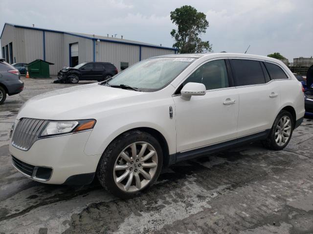 LINCOLN MKT 2011 with VIN 2LMHJ5FRXBBJ53618 - Photo from auction