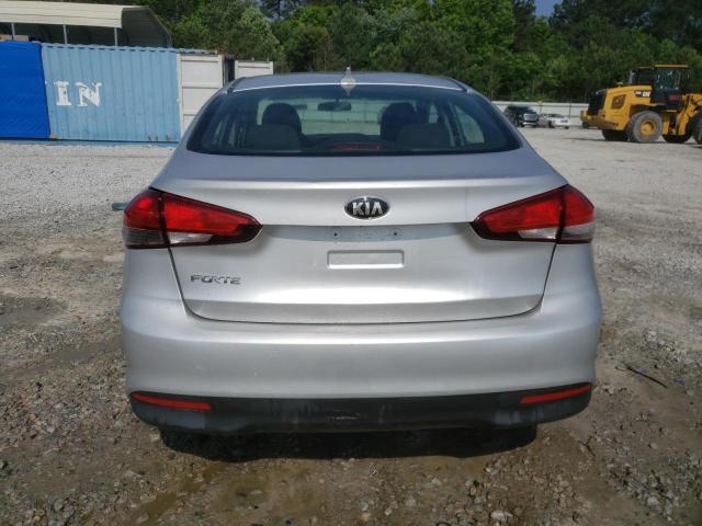 Photo 6 from auction – 2017 KIA FORTE LX with VIN 3KPFK4A75HE079370