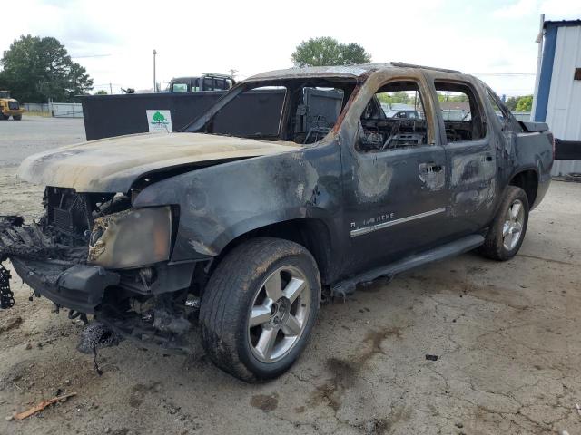 CHEVROLET AVALANCHE 2011 with VIN 3GNTKGE3XBG221954 - Photo from auction
