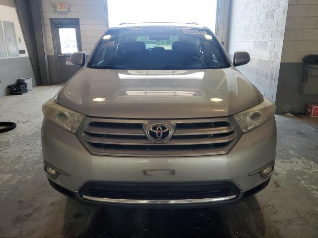 Photo 5 from auction – 2013 TOYOTA HIGHLANDER with VIN 5TDYK3EH4DS115684