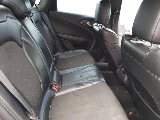 Photo 10 from auction – 2015 CHRYSLER 200 S with VIN 1C3CCCDG8FN624125
