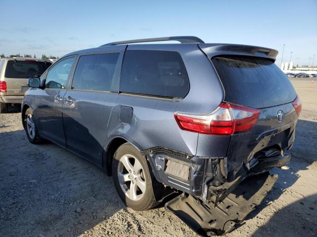 Photo 2 from auction – 2017 TOYOTA SIENNA LE with VIN 5TDKZ3DC4HS771896