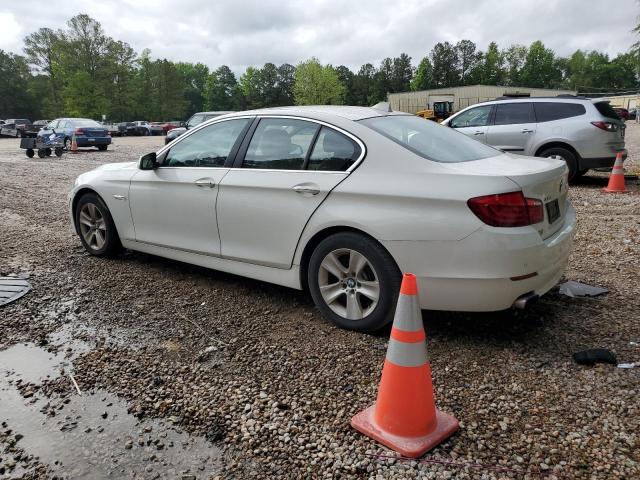 Photo 2 from auction – 2013 BMW 528 XI with VIN WBAXH5C55DD110467