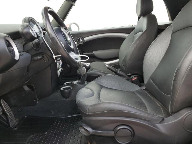 Photo 7 from auction – 2010 MINI COOPER S with VIN WMWMS3C56ATY51303