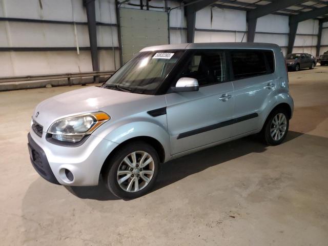 KIA SOUL + 2013 with VIN KNDJT2A6XD7754207 - Photo from auction