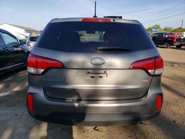 Photo 6 from auction – 2015 KIA SORENTO LX with VIN 5XYKTCA64FG564841