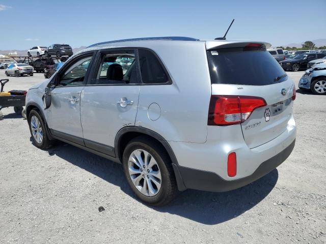 Photo 2 from auction – 2015 KIA SORENTO EX with VIN 5XYKU4A76FG634979