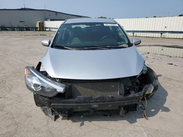 Foto 5 de la subasta – 2015 KIA FORTE LX con VIN KNAFK4A60F5349554