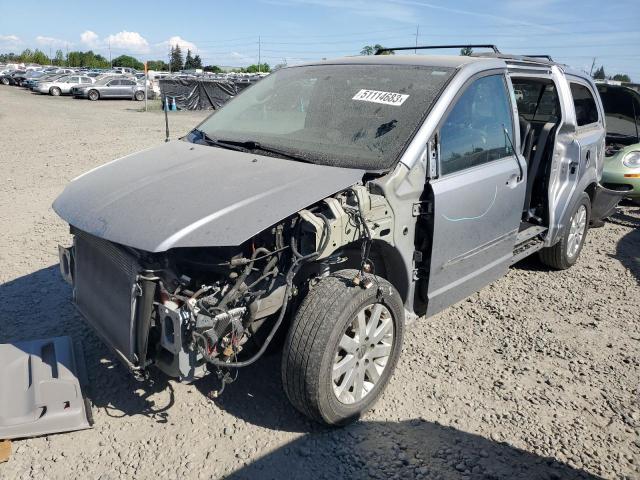 CHRYSLER TOWN & COU 2015 with VIN 2C4RC1BG9FR644934 - Photo from auction