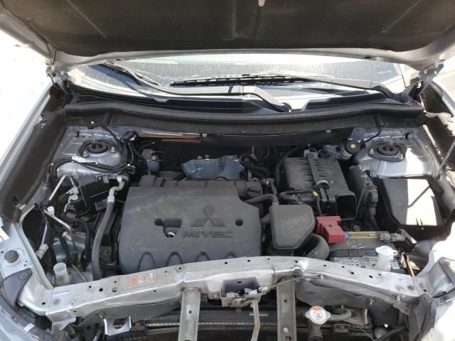 Photo 11 from auction – 2016 MITSUBISHI OUTLANDER with VIN JA4AD3A39GZ006804