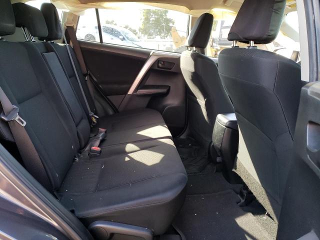 Photo 11 from auction – 2017 TOYOTA RAV4 LE with VIN JTMZFREV9HJ715797
