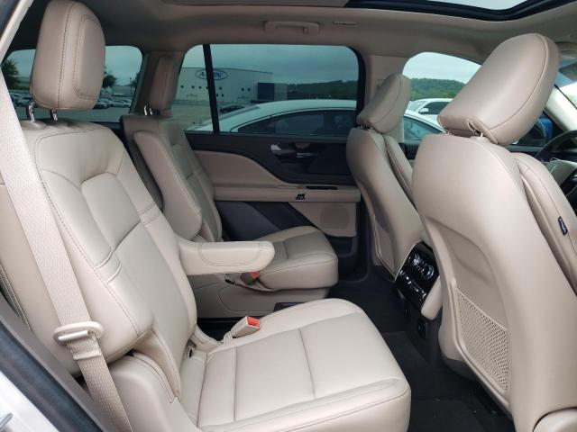 Photo 11 from auction – 2023 LINCOLN AVIATOR with VIN 5LM5J6WC8PGL05859