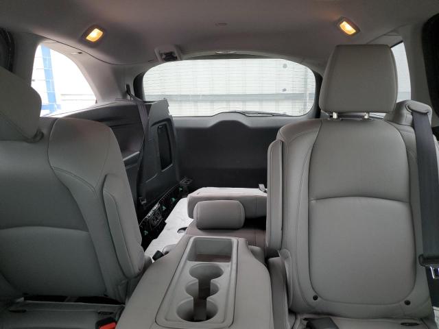 Photo 10 from auction – 2018 HONDA ODYSSEY EX with VIN 5FNRL6H76JB100173