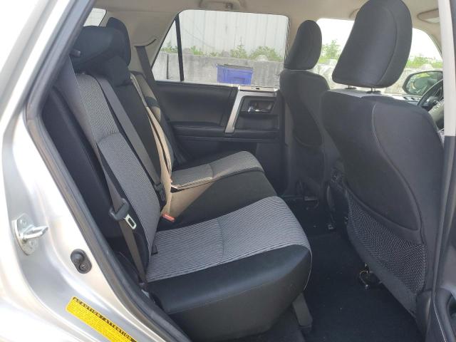 Photo 11 from auction – 2016 TOYOTA 4RUNNER SR with VIN JTEBU5JR0G5392154