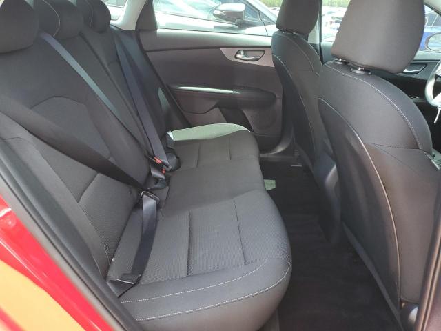 Photo 10 from auction – 2021 KIA FORTE FE with VIN 3KPF24AD7ME319065