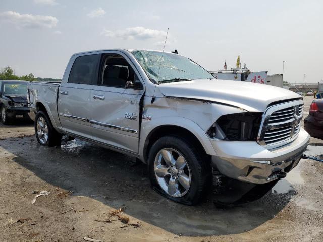 Photo 4 from auction – 2016 RAM 1500 SLT with VIN 3C6RR7LT3GG266217