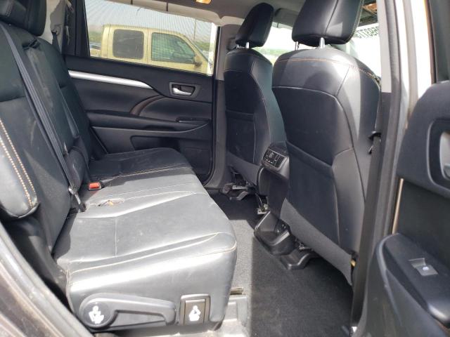 Foto 10 de la subasta – 2017 TOYOTA HIGHLANDER con VIN 5TDJZRFH3HS415737
