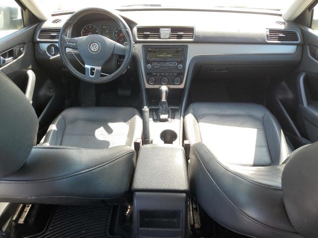 Photo 8 from auction – 2015 VOLKSWAGEN PASSAT S with VIN 1VWAT7A37FC012762