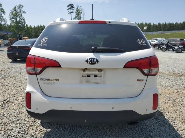 Photo 6 from auction – 2015 KIA SORENTO LX with VIN 5XYKT3A67FG572674
