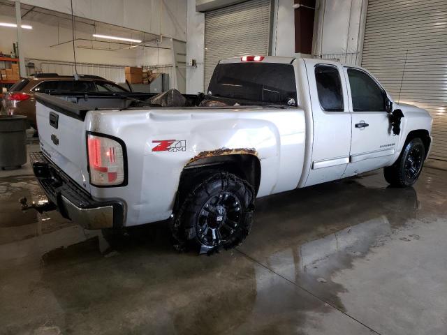 Photo 3 from auction – 2010 CHEVROLET 1500 with VIN 1GCSKSE38AZ276389