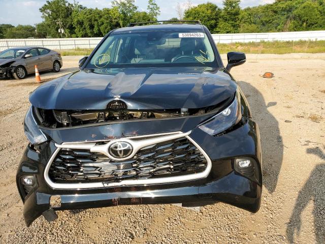 Photo 5 from auction – 2022 TOYOTA HIGHLANDER with VIN 5TDZZRAH3NS553493