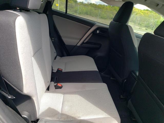 Photo 11 from auction – 2017 TOYOTA RAV4 XLE with VIN 2T3RFREV2HW655010