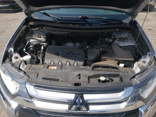 Photo 11 from auction – 2016 MITSUBISHI OUTLANDER with VIN JA4AD2A34GZ000113