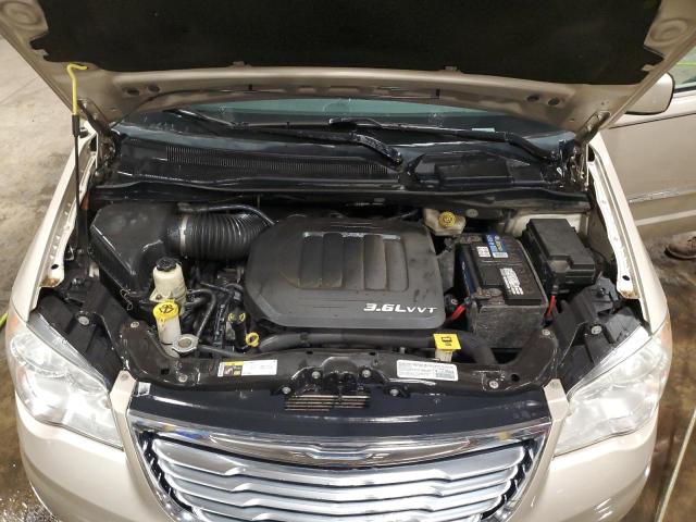 Photo 11 from auction – 2014 CHRYSLER TOWN & COU with VIN 2C4RC1BGXER441422