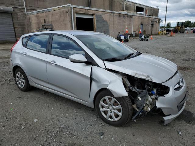 Photo 4 from auction – 2013 HYUNDAI ACCENT GLS with VIN KMHCT5AE2DU104883