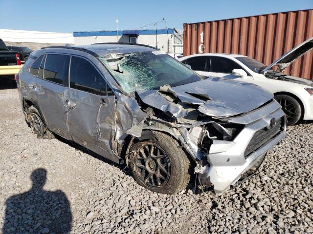 Photo 4 from auction – 2021 TOYOTA RAV4 XLE with VIN 2T3W1RFV1MC124652