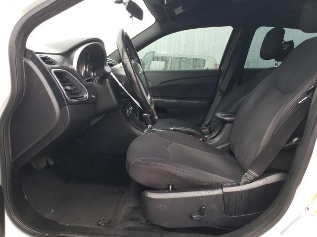 Photo 7 from auction – 2013 CHRYSLER 200 TOURIN with VIN 1C3CCBBBXDN678976