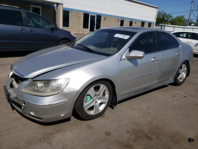 ACURA RL 2005 with VIN JH4KB16565C018681 - Photo from auction