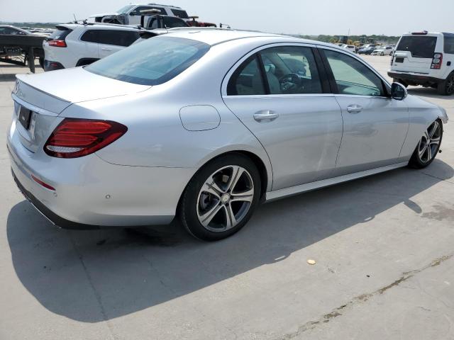 Photo 3 from auction – 2017 MERCEDES-BENZ E 300 with VIN WDDZF4JB9HA098003