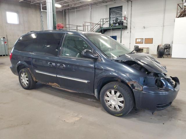 Photo 4 from auction – 2007 CHRYSLER TOWN & COU with VIN 2A4GP54L87R213669