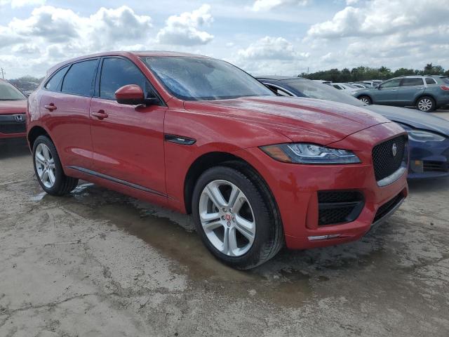 Photo 4 from auction – 2017 JAGUAR F-PACE R - with VIN SADCL2BV1HA898739