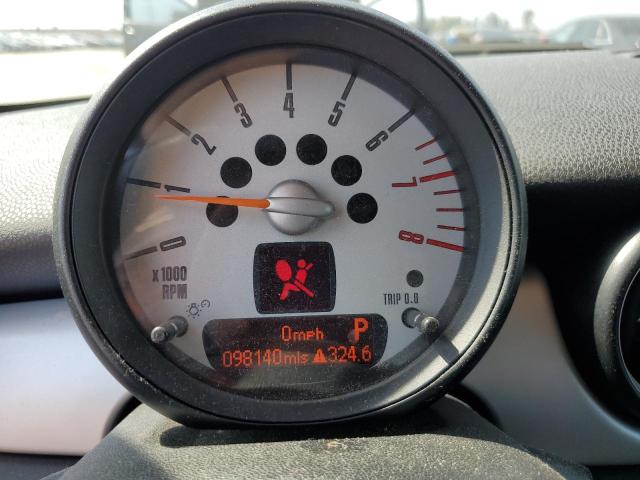 Photo 9 from auction – 2011 MINI COOPER with VIN WMWSU3C51BT096418