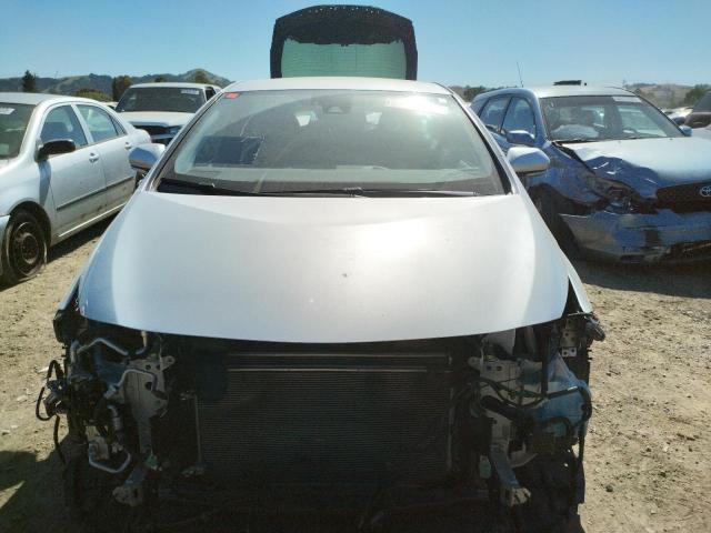 Photo 5 from auction – 2019 TOYOTA PRIUS PRIM with VIN JTDKARFPXK3106987
