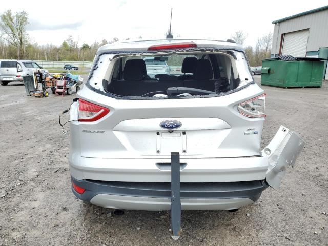 Photo 6 from auction – 2015 FORD ESCAPE SE with VIN 1FMCU9G9XFUC52989