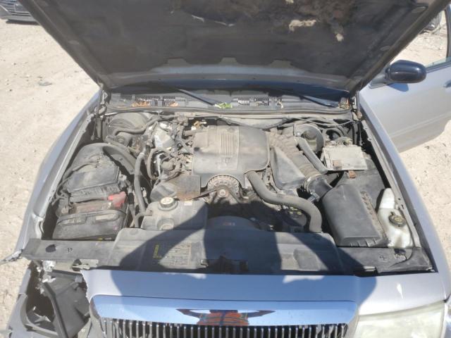 Photo 11 from auction – 2005 MERCURY GRAND MARQ with VIN 2MEFM74W15X619848