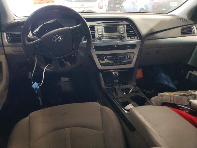 Photo 8 from auction – 2017 HYUNDAI SONATA SE with VIN 5NPE24AF5HH573159