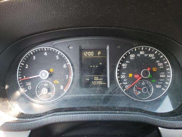 Photo 9 from auction – 2013 VOLKSWAGEN PASSAT S with VIN 1VWAP7A3XDC103879