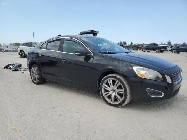 Photo 4 from auction – 2011 VOLVO S60 T6 with VIN YV1902FH6B2012087