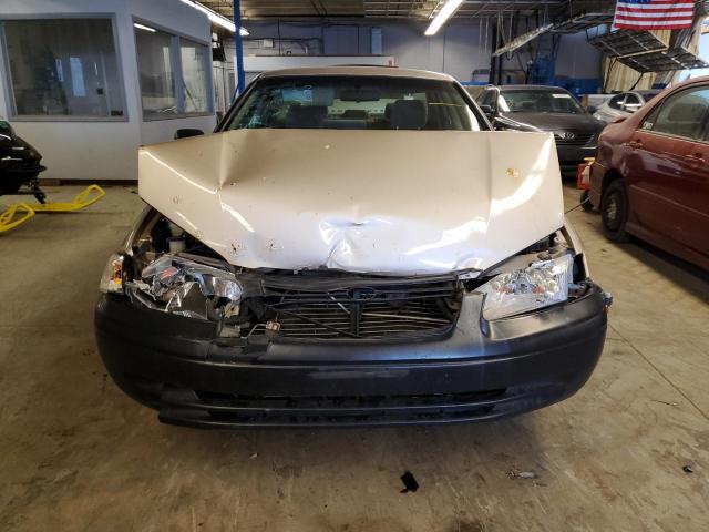 Photo 5 from auction – 1998 TOYOTA CAMRY with VIN 4T1BG22K0WU337425