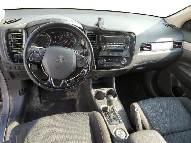 Photo 8 from auction – 2016 MITSUBISHI OUTLANDER with VIN JA4AZ3A38GZ041786
