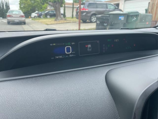 Photo 8 from auction – 2017 TOYOTA PRIUS PRIM with VIN JTDKARFP2H3056272