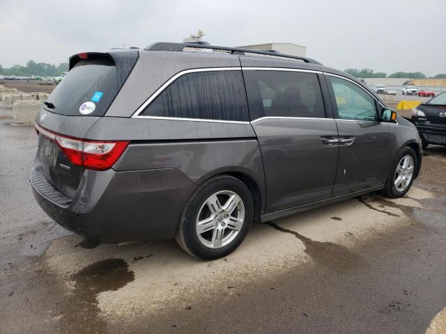 Photo 3 from auction – 2011 HONDA ODYSSEY TO with VIN 5FNRL5H91BB072845