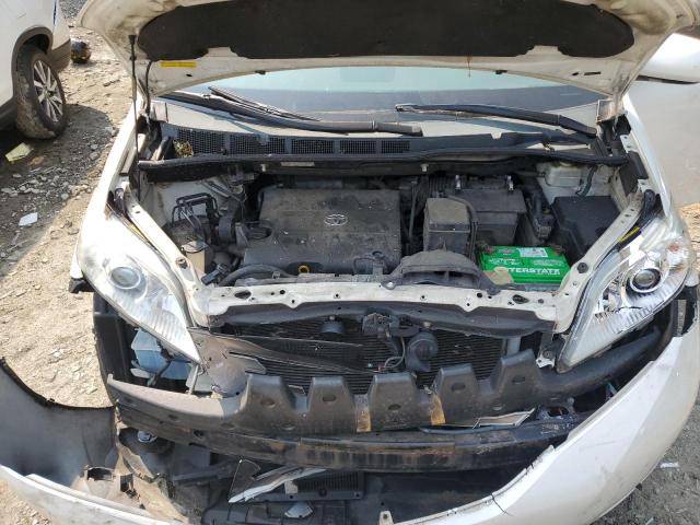 Photo 12 from auction – 2011 TOYOTA SIENNA XLE with VIN 5TDDK3DC1BS015253